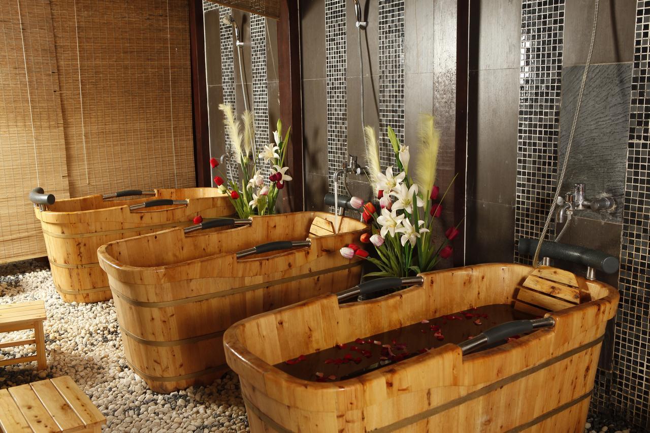 Majestic Mong Cai Hotel Bagian luar foto